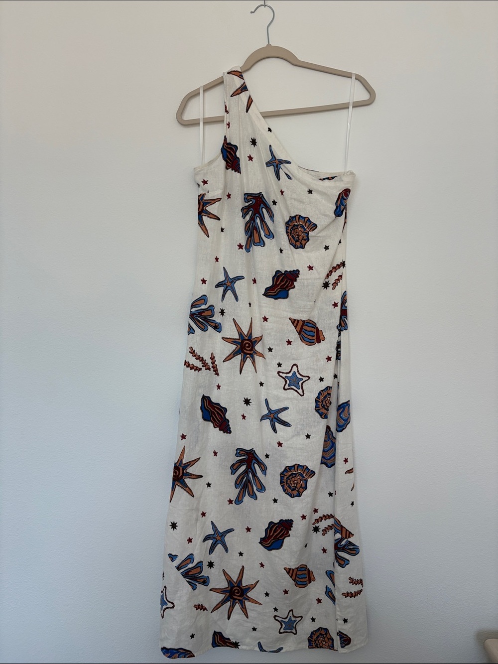 C&C California Cream One-Shoulder Starfish & Shell Maxi Dress
